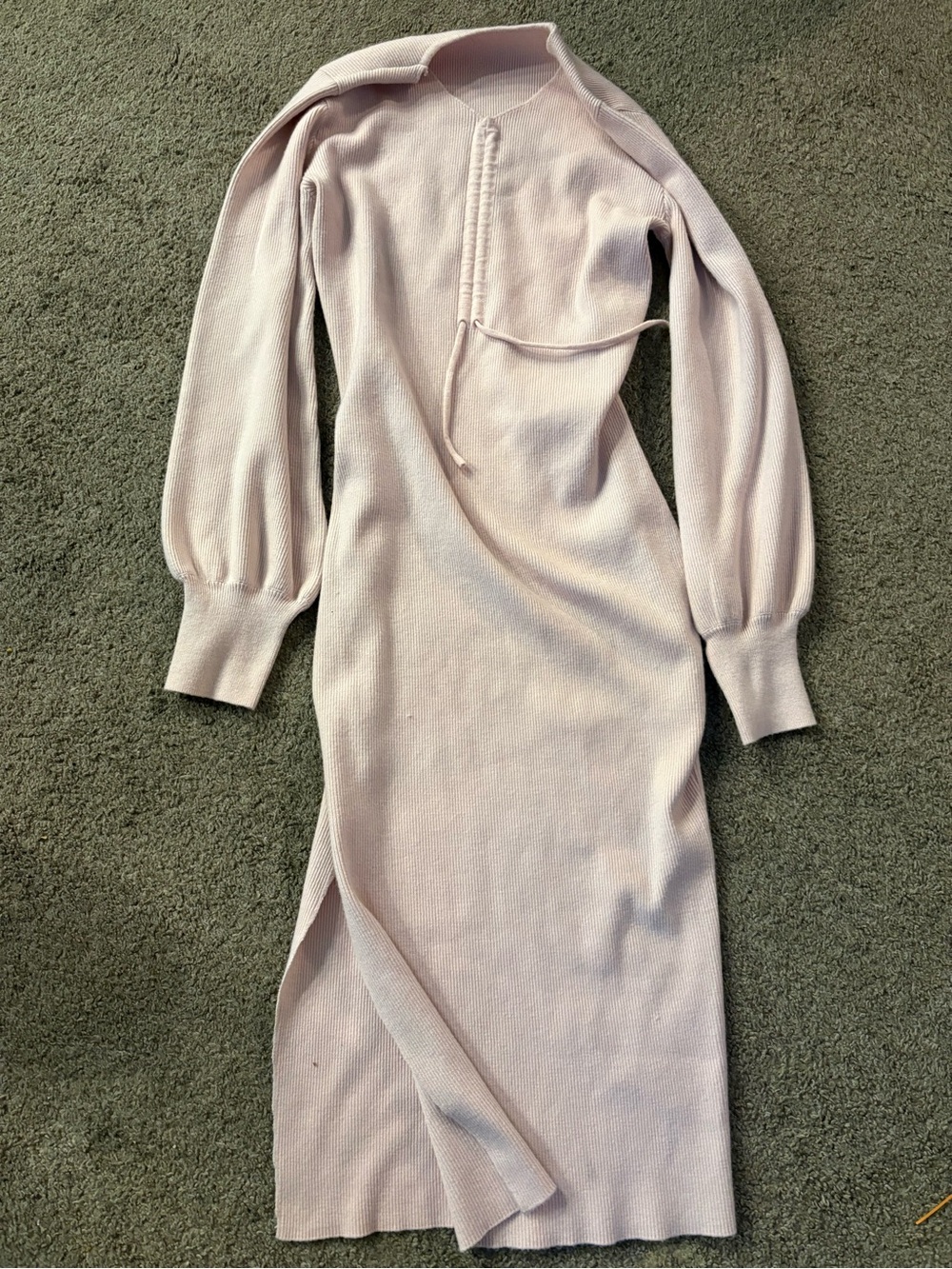Long-Sleeve Ribbed Midi Dress in Pale Pink